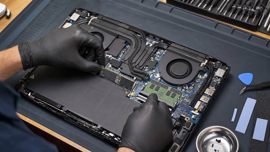 Gaming laptop SSD ve RAM yükseltme işlemi